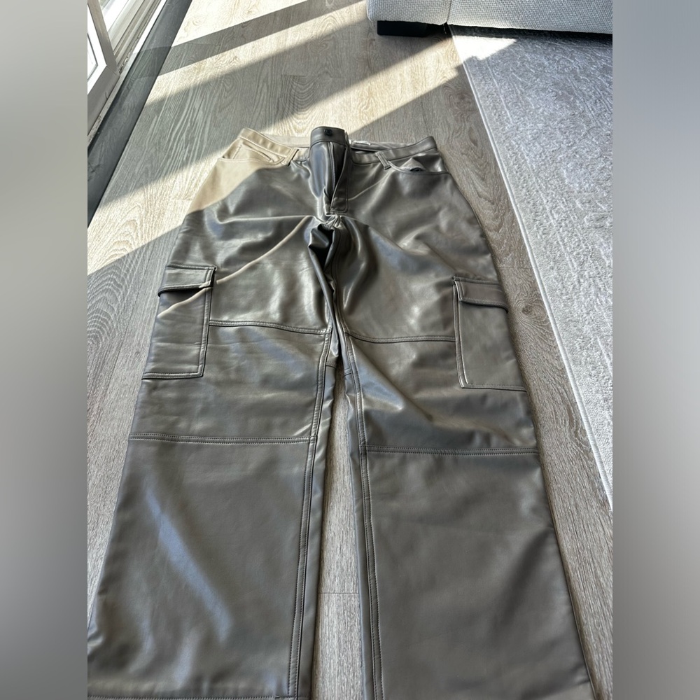 Abercrombie & Fitch Vegan Leather Pants in Gray